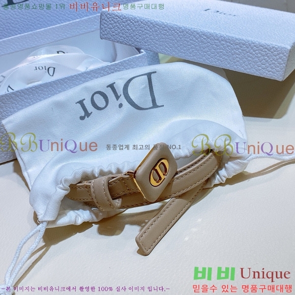 # ٺ Ʈ D964711-8 1.2cm