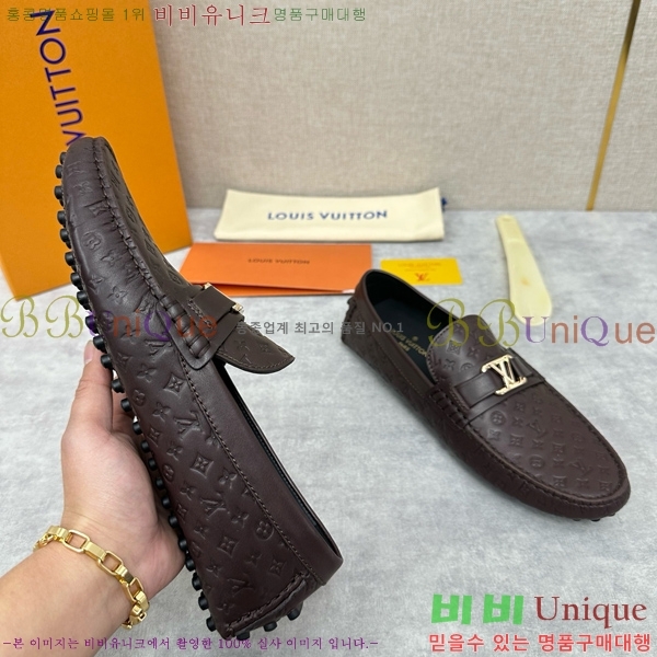  ̺ LV477011-2