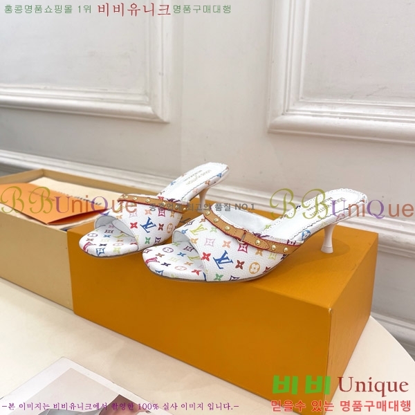 ̺ LV x TM 6AM  32LV575141-1 5.5cm