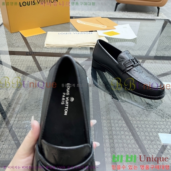  ̺  LV74624-4