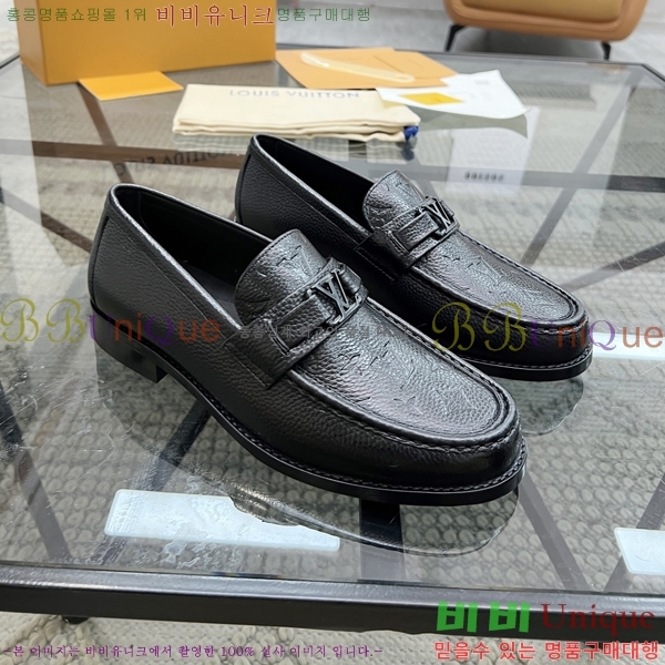  ̺  LV74624-4