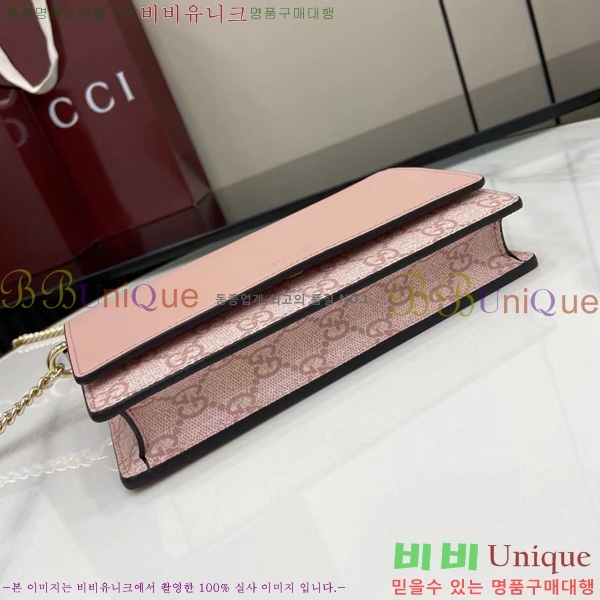 # GG  ü  ‎826720-101