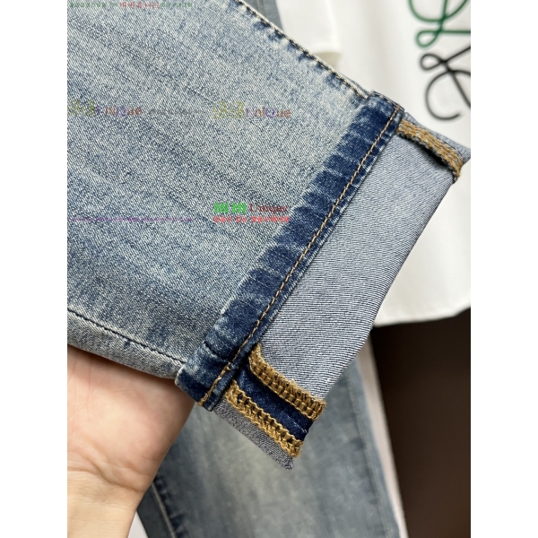   û 18G2551321-2
