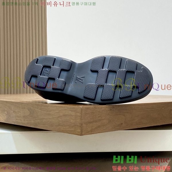  ̺  L7161623-2