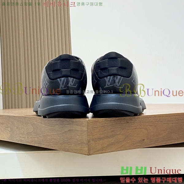  ̺  L7161623-2