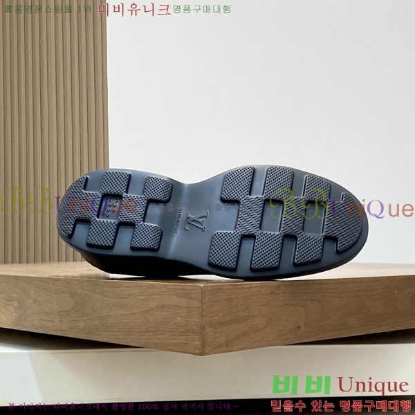  ̺  L7161623-1
