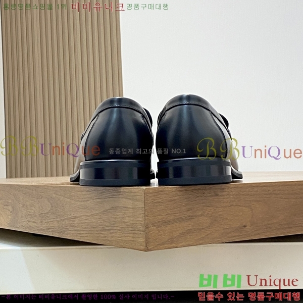 ̺  L7161621-1