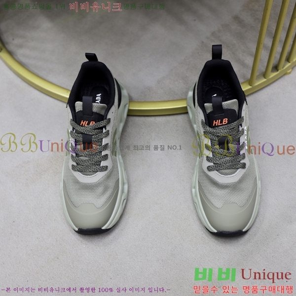   Ŀ R576742-3