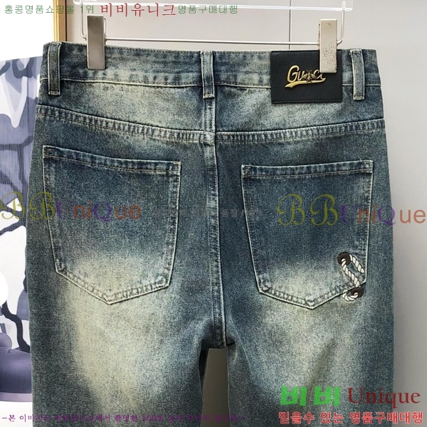   û G25368381
