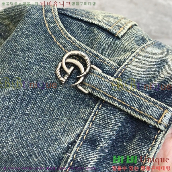   û G25368381