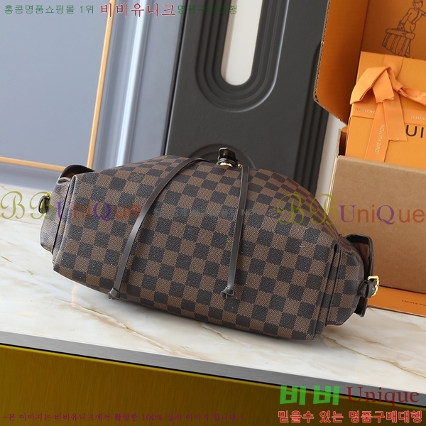 ̺   M25085-1