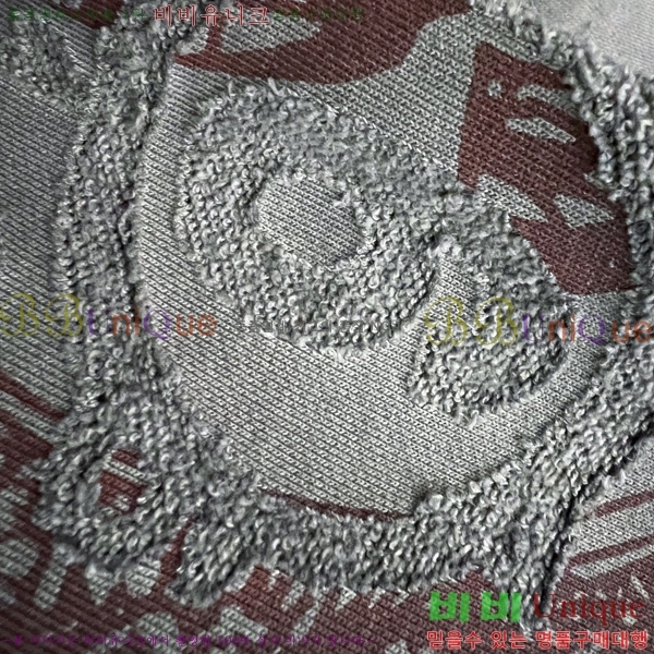    ݹ 19CH2551313-3