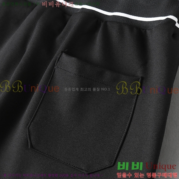   ݹ P256741-5