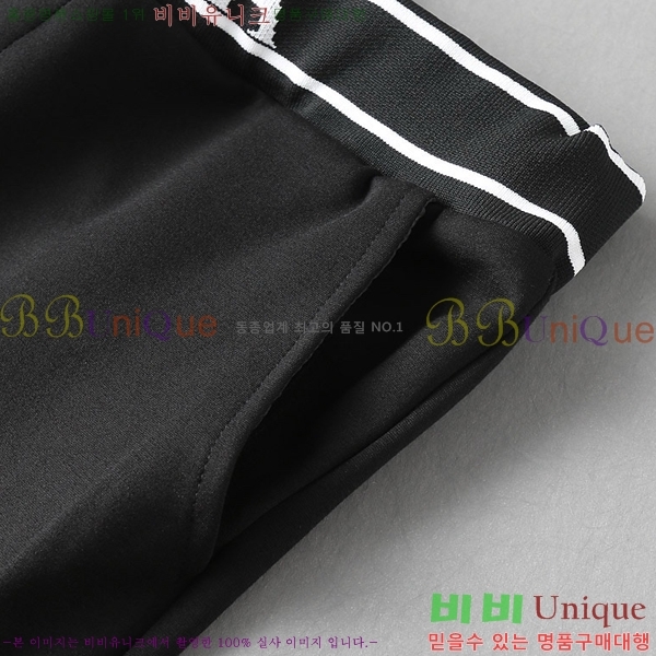   ݹ P256741-5