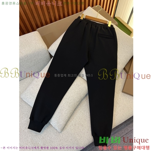    BU528054