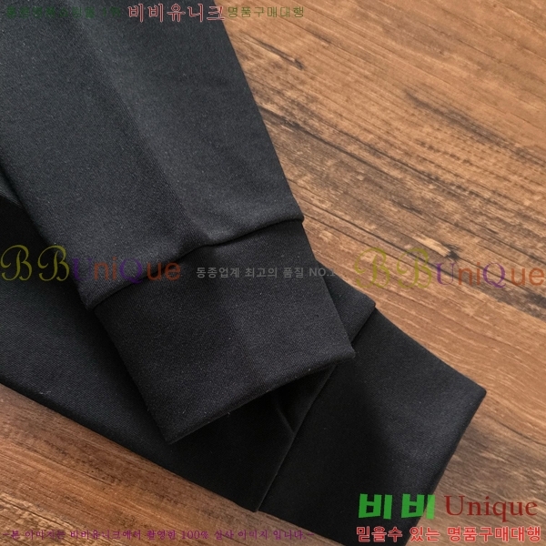   Ƽ PA171255-1