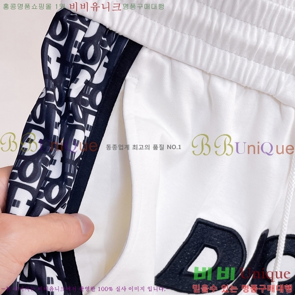  ݹ D2551377