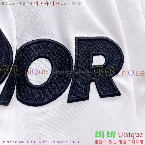   ݹ D2551377