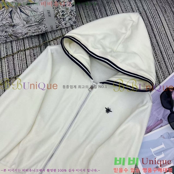   Ʈ DO215077-4