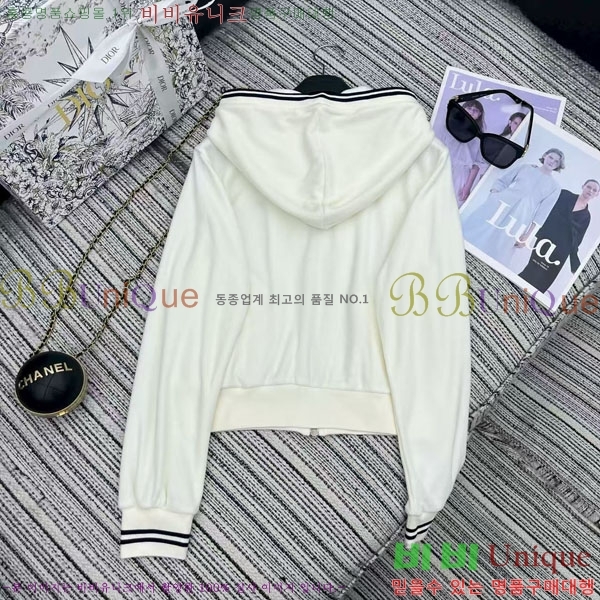   Ʈ DO215077-4