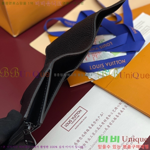 #̺   M26250-302 