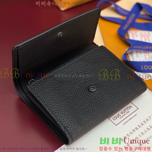 #̺   M26250-302 