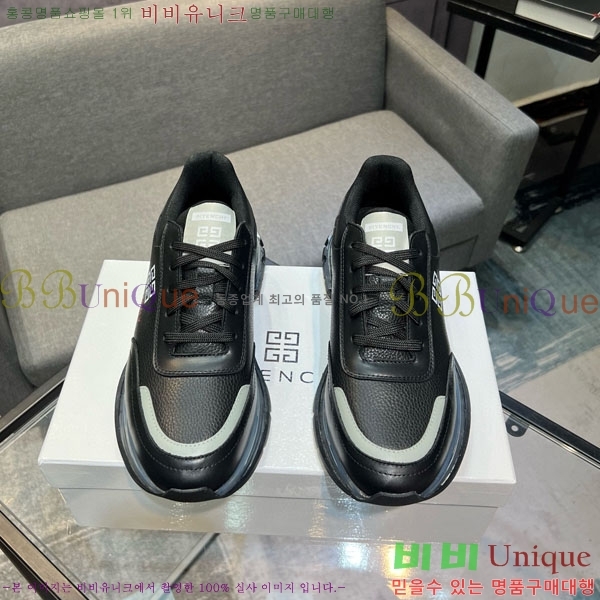   Ŀ J559021-9
