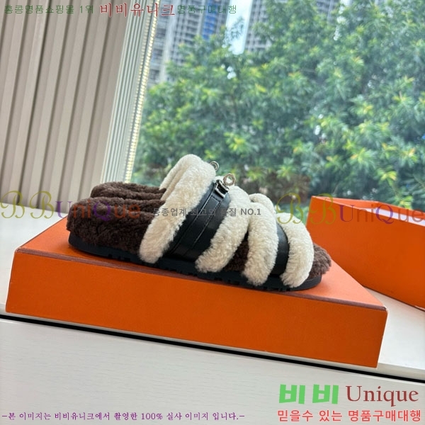 ޽    H3660021-2