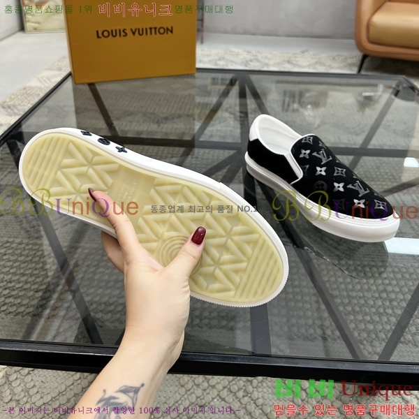  ̺  LV896860-1