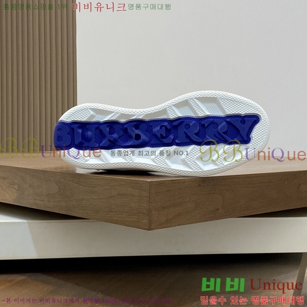   Ŀ B9908554-7