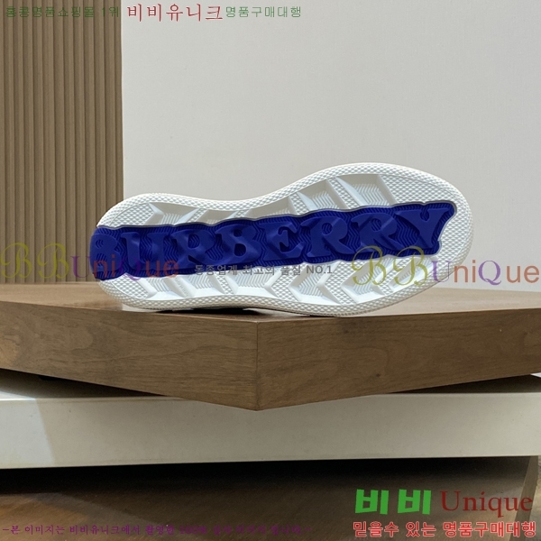   Ŀ B9908554-5