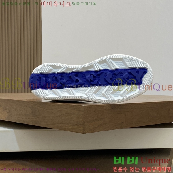   Ŀ B9908554-8
