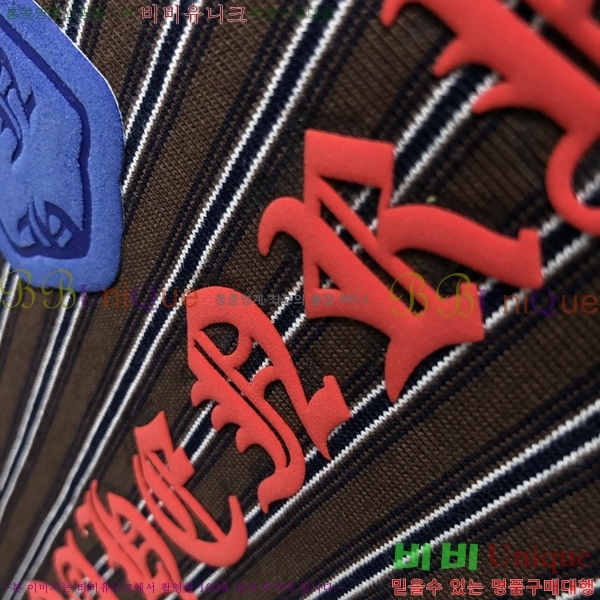  ũ  CH896762