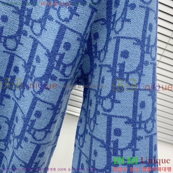    DOI5372-4