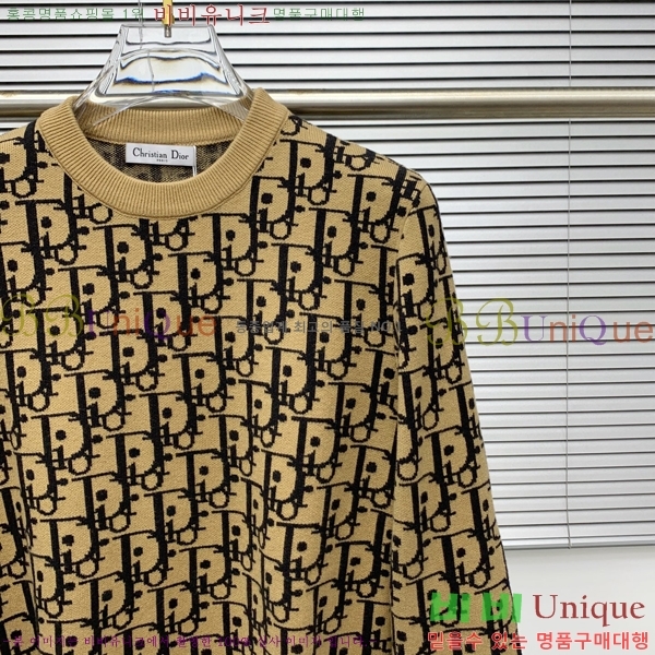    DOI5372-9