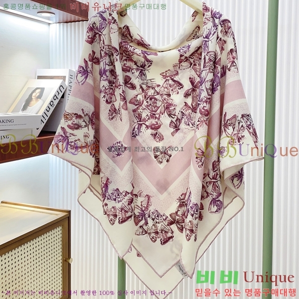# ÷/ī D4520104-2