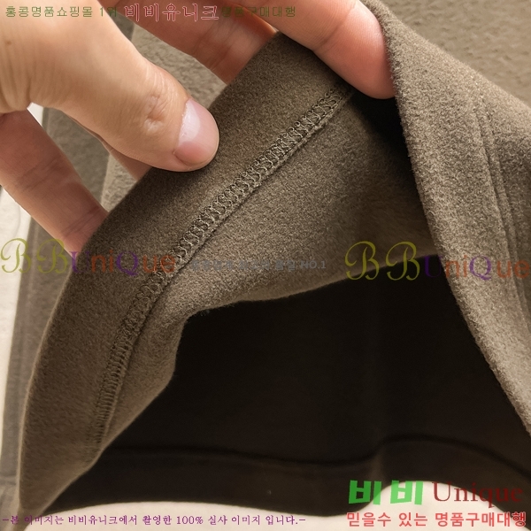   Ƽ P78664-1