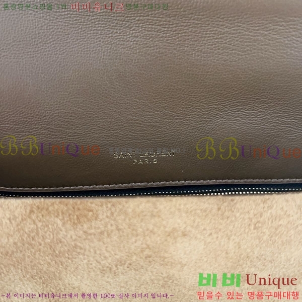 #ζ Į   734153-2002