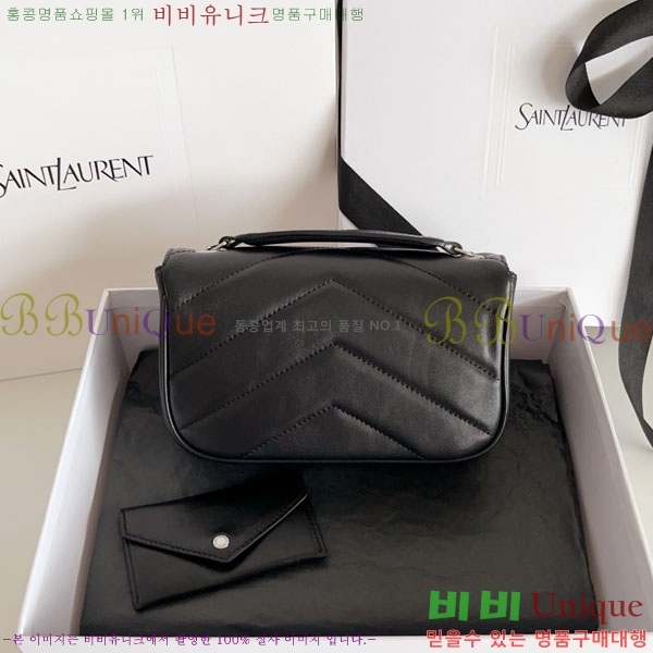 #ζ  ̴  821749-1002