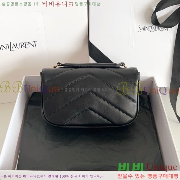 #ζ  ̴  821749-1001