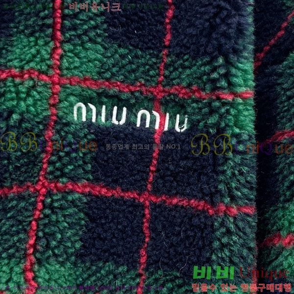  ̿̿  MIU234045-23