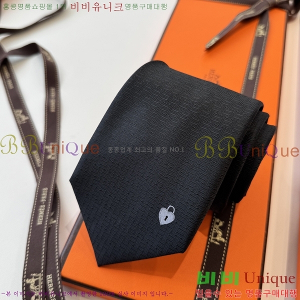 #* Ŭ Ÿ 9HE251213-4